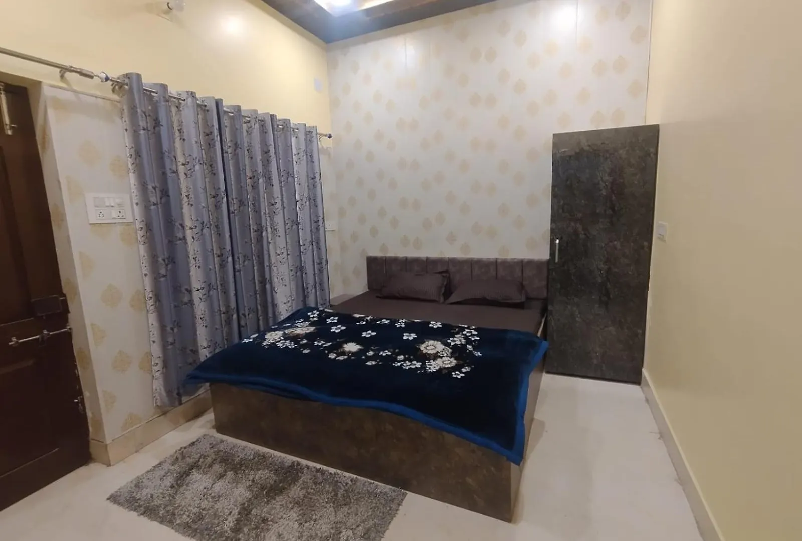 *** Hotel Sudarshan Home Stay Varanasi Indien